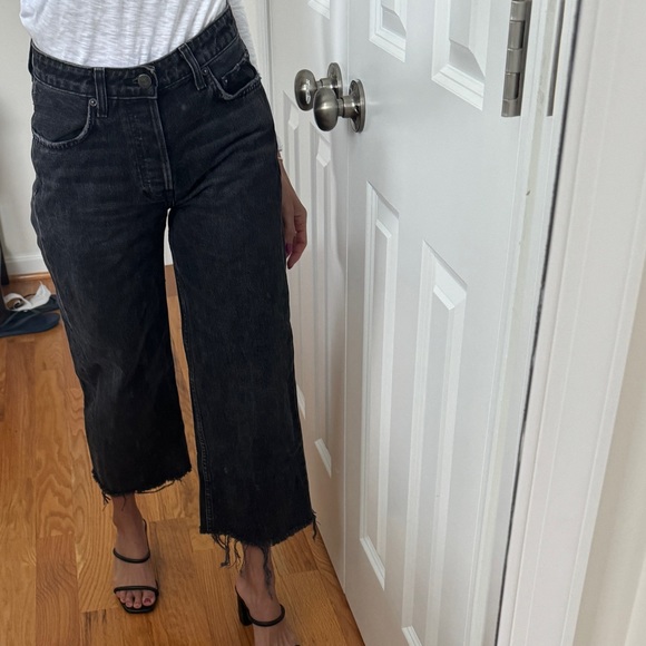 Reformation fawcett jeans size 25 (cropped to 25.5”) - Picture 2 of 8